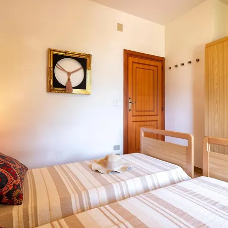 Sardinia Re - La Paloma 알게로