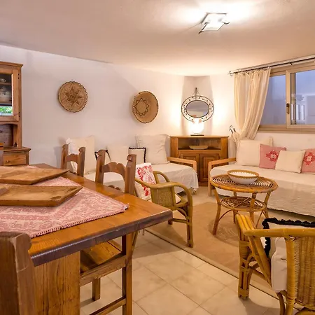 Sardinia Re - La Paloma Villa *