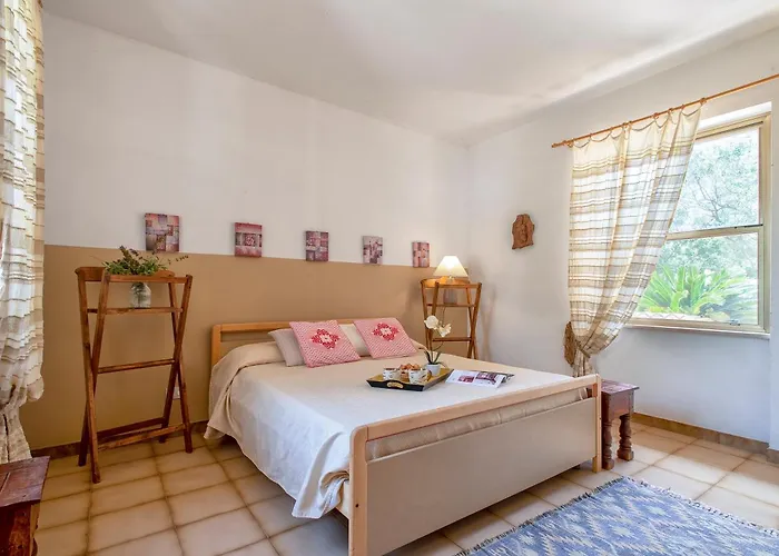 Sardinia Re - La Paloma Villa Alghero
